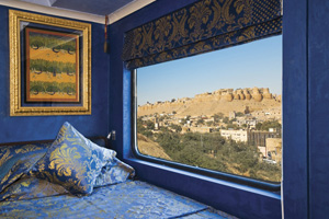 royal-rajasthan-on-wheels-2